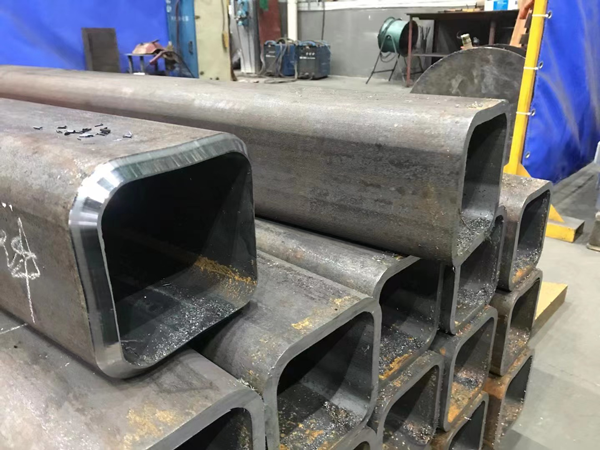 Mesin Beveling Tabung Persegi