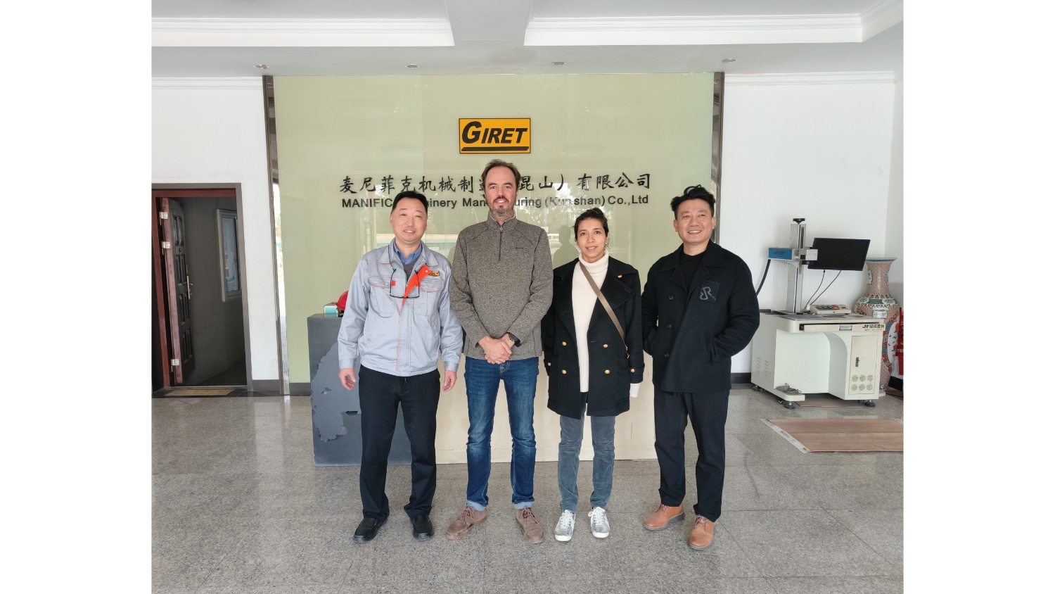 Mesin pemotong bevel CNC